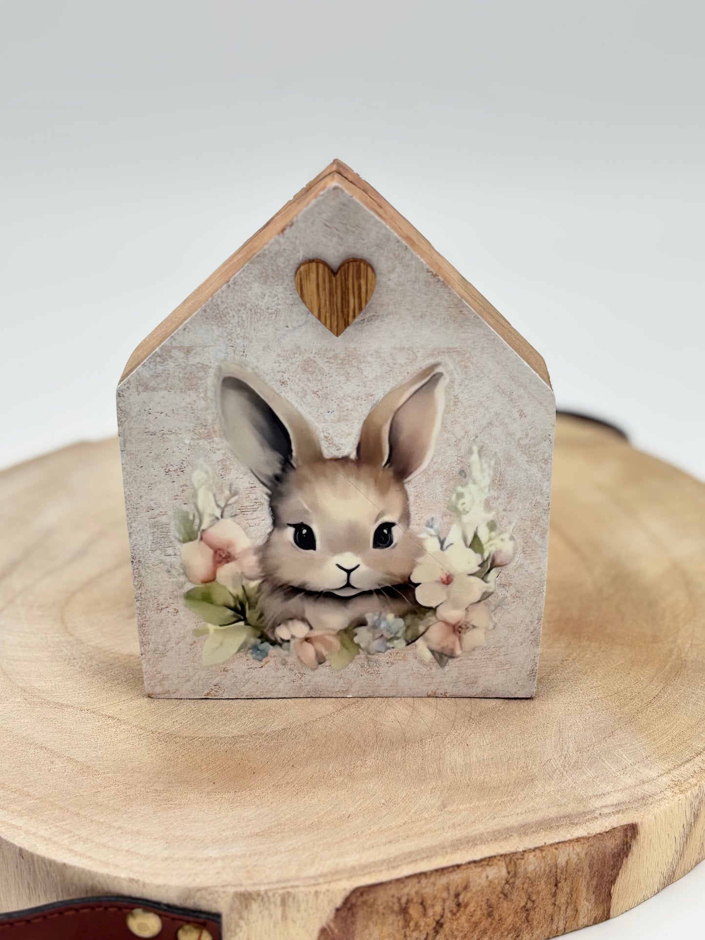 Holzhaus Set mit Hasenmotiven – Frühlings- & Osterdekorationen (2er Set)