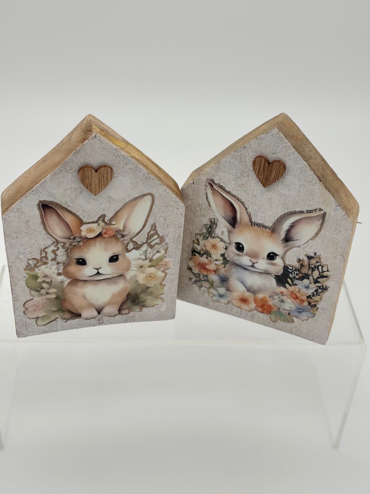 Holzhaus Set mit Hasenmotiven – Frühlings- & Osterdekorationen (2er Set)